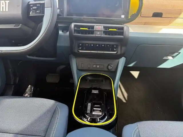 Fiat Panda grande  electrique 113ch la prima — photo 29