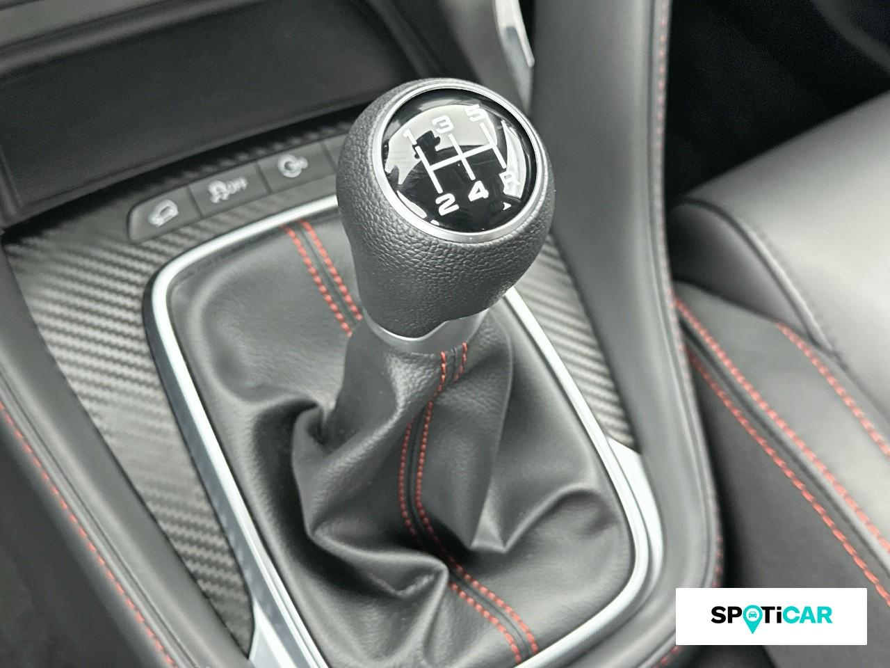 Mg Zs 1.5 vti-tech 106ch luxury — photo 14
