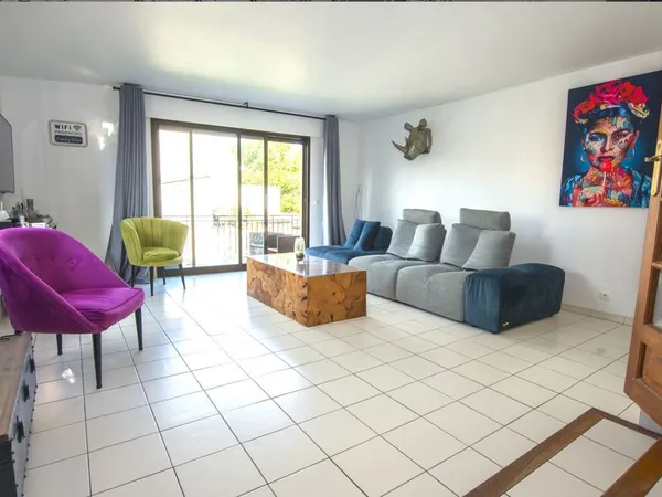 À VENDRE - Maison Spacieuse de 145 m² à L'Haÿ-les-Roses - Quartier des Blondeaux
