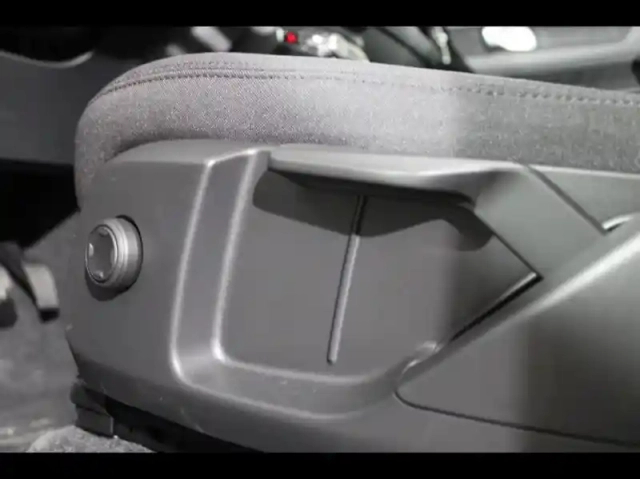 Volvo Ex40 single extended range 252ch plus — photo 19