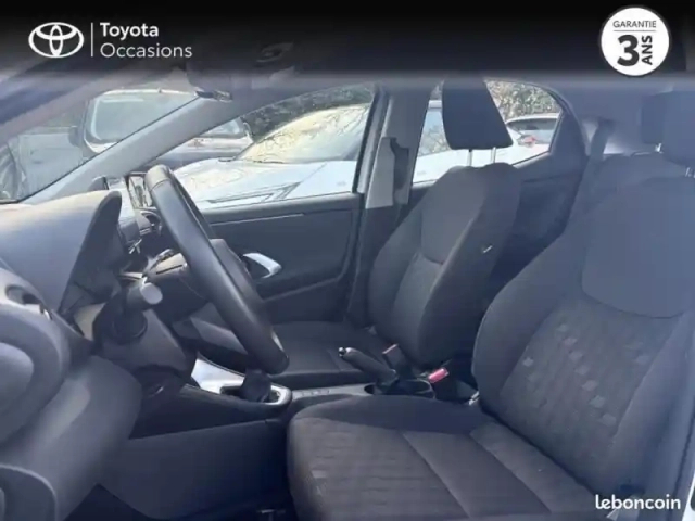 Toyota Yaris 120 vvt-i dynamic business 5p mc24 — photo 9