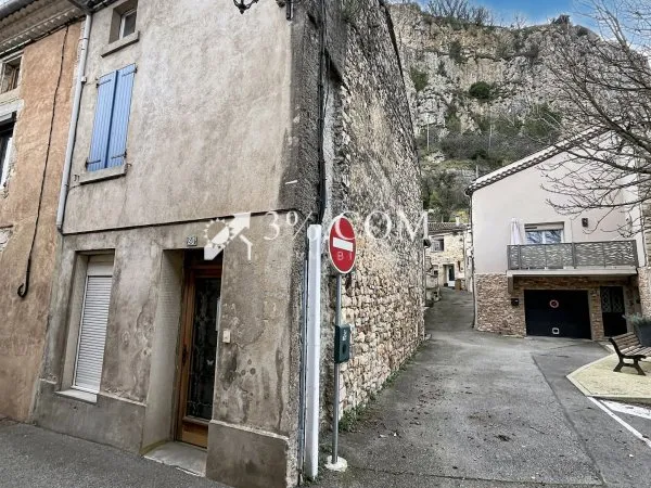 Maison de village 84 m2 avec terrain non attenant de 978 m2