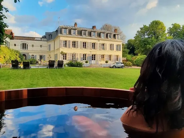 Chambre meublée en maison de caractère - jardin, piscine et bain nordique