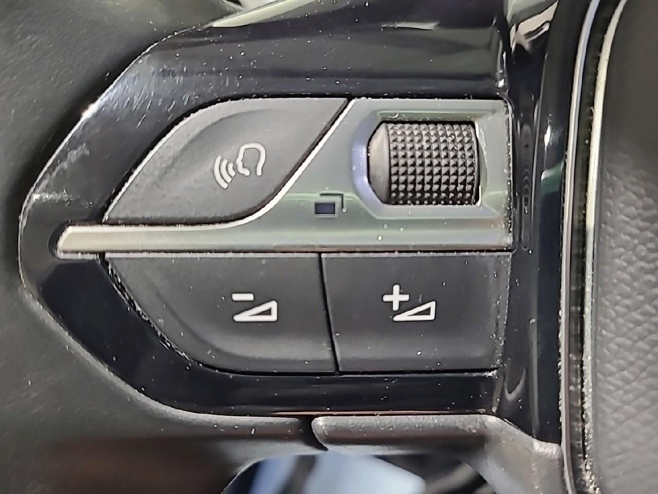 Peugeot 3008 bluehdi 130ch s&s eat8 allure pack — photo 22