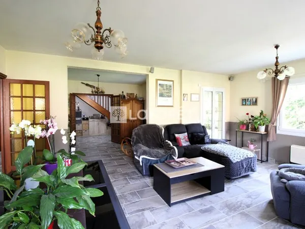 Maison 7 pièces 193 m²