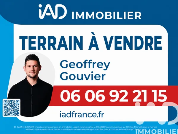 Terrain 745 m²