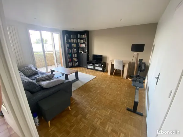Appartement Location Saint-Maur-des-Fossés 2p 55m² 1075€