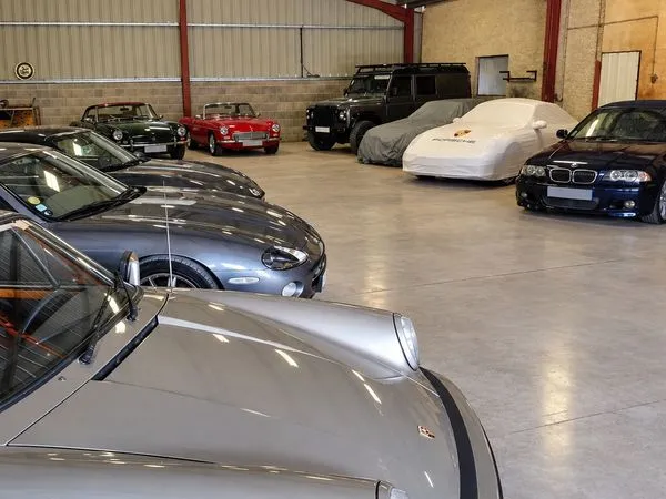 Stockage automobile