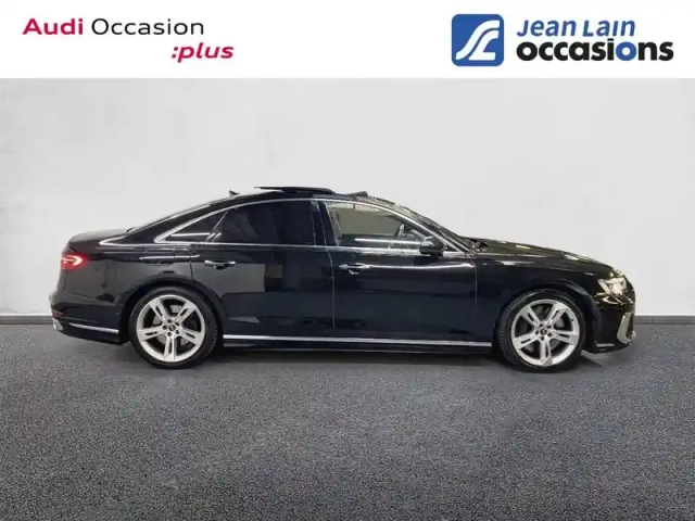Audi A8 60 tfsie tiptronic 8 quattro — photo 4