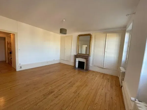 Appartement 5 pièces 121 m²