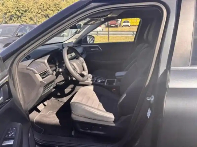 Mitsubishi Outlander 2.4 phev 306ch intense 4wd — photo 25