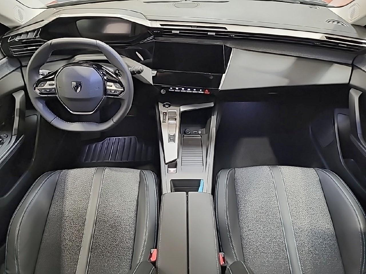 Peugeot 308 hybrid 145 e-dcs6 allure — photo 12