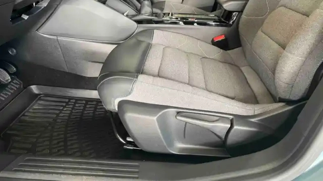 Citroën C4 puretech 130 s&amp;s bvm6 — photo 25