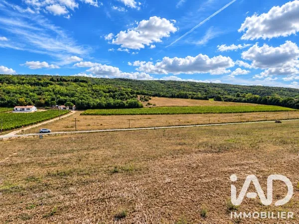 Terrain 4366 m²