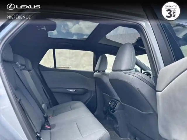 Lexus Rz 350e luxe mc26 — photo 7