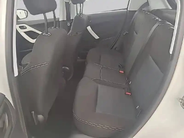 Peugeot 208 puretech 68ch bvm5 — photo 12
