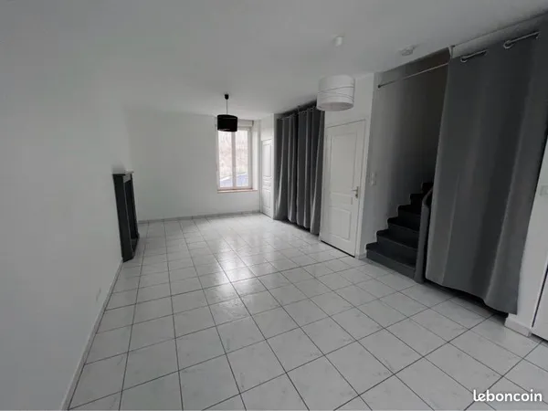 Appartement Centre Ville Saint Brice en Cogles