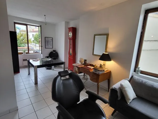 Appartement T3 vendu loué Caluire quartier Bissardon
