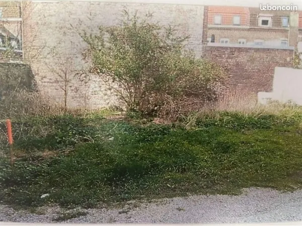 Terrain 172 m²