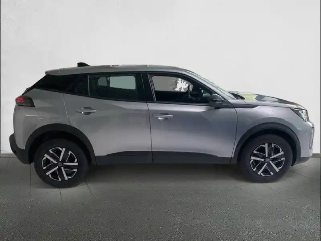 Peugeot 2008 puretech 100 s&amp;s bvm6 — photo 4