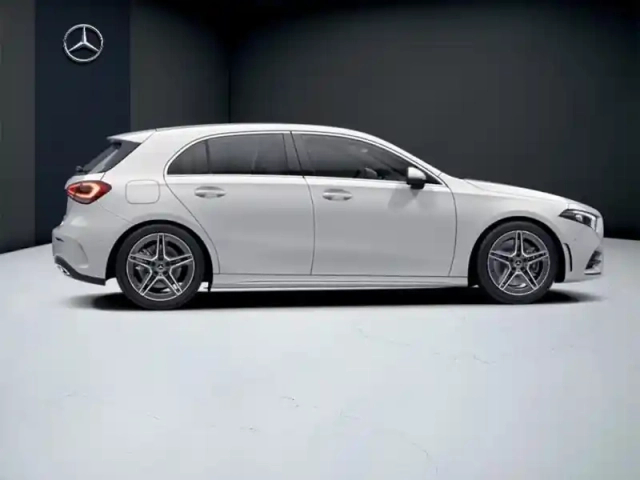 Mercedes Classe A 250 e amg line — photo 28