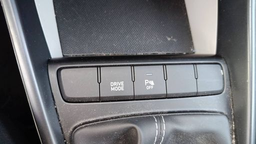 Hyundai i20 1.0 T-GDi MHEV 100 - Intuitive – 2022 – 27888 km – Hybride essence – Boîte Manuelle — photo 10