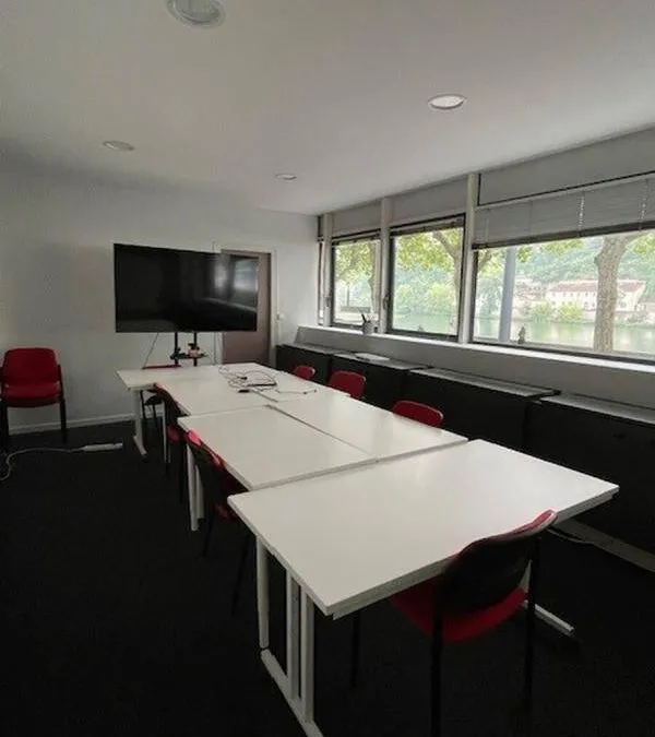 Photo 11