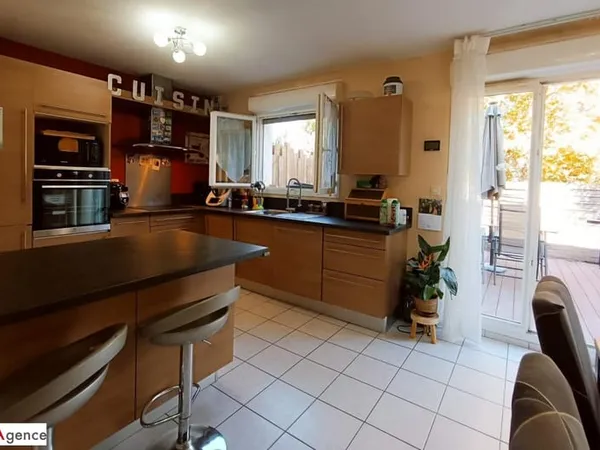 Castres-G :Joli nid douillet 3ch/ Jardin/ Garage