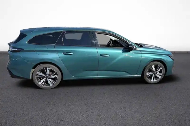 Peugeot 308 sw puretech 130ch s&amp;s bvm6 — photo 32