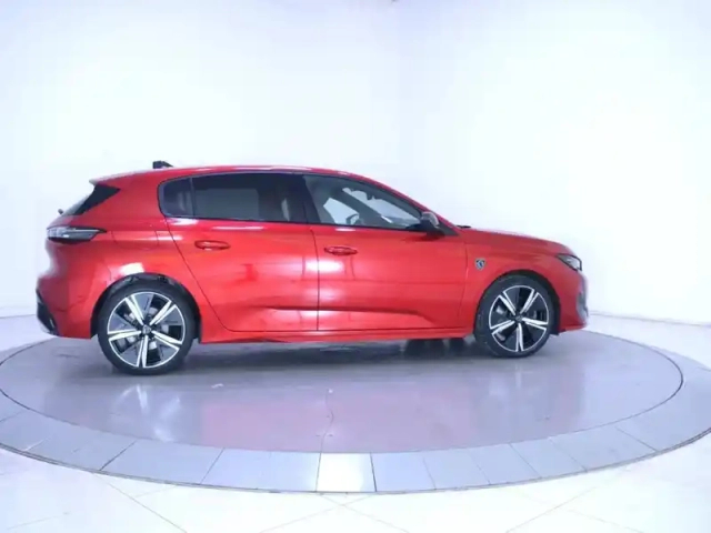 Peugeot 308 phev 180 e-eat8 — photo 5