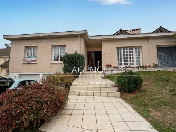 Maison à Montigny les Metz