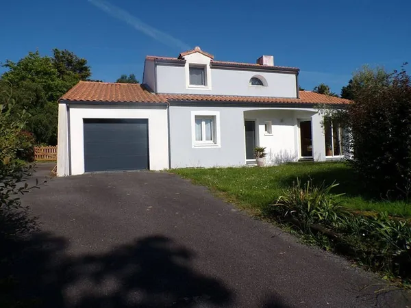 Maison 6 pièces 105 m²