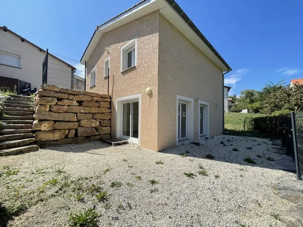 Maison récente 4 chambres 120m2