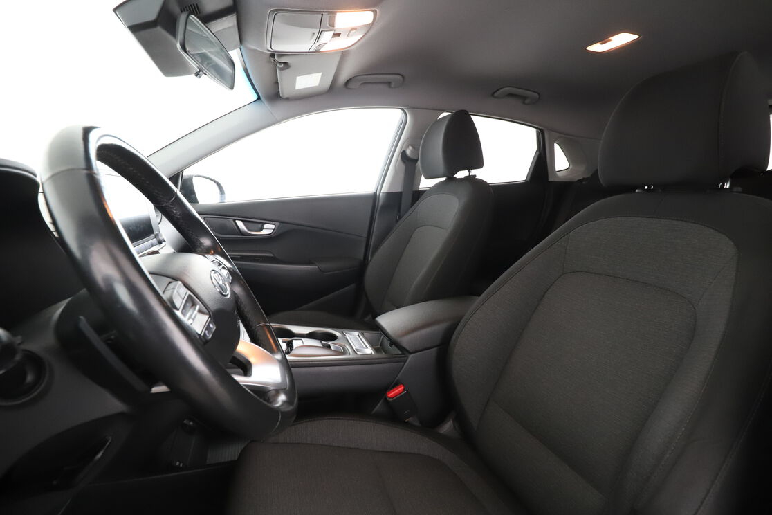 Hyundai Kona Electrique 64 kWh Intuitive — photo 9
