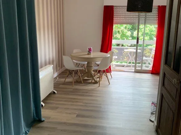 T2 meublé de 53,8 m² avec balcons, cave et parking