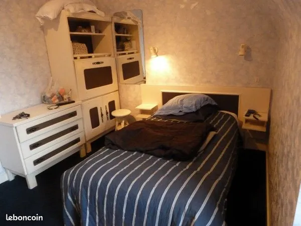 Chambre chez l'habitant/ Pont-Péan / 300 euros par mois
