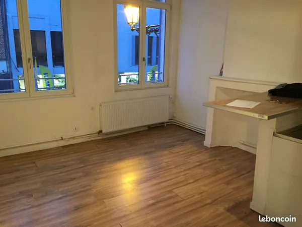 Appartement T2 48 m2 à louer, 1er étage en duplex, centre CONDE SUR ESCAUT