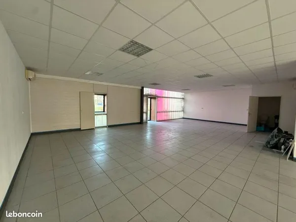 Bureaux 177 m²