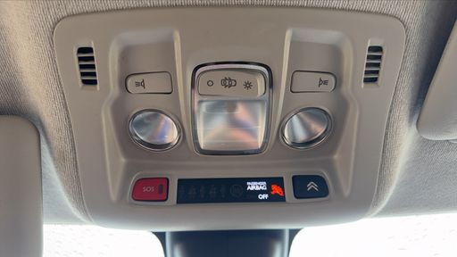 Citroen C3 1.2 PureTech 82 - Shine – 2019 – 56964 km – Essence – Boîte Manuelle — photo 4