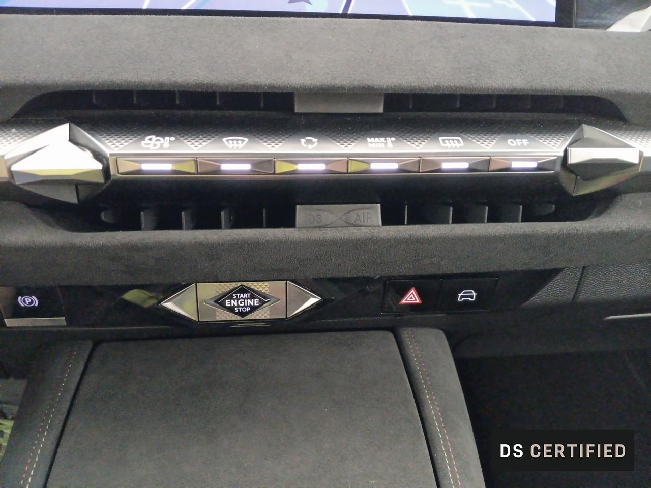 Ds Ds 4 puretech 130 eat8 performance line+ — photo 18