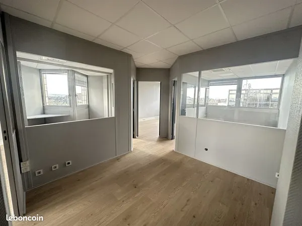 Bureaux 93 m² Blagnac