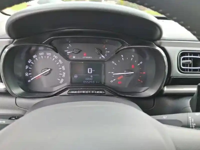 Citroën C3 bluehdi 100 s&amp;s bvm6 — photo 10