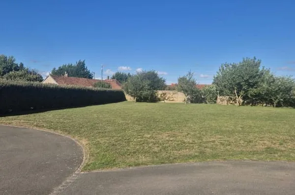 Terrain constructible à Nempont-Saint-Firmin