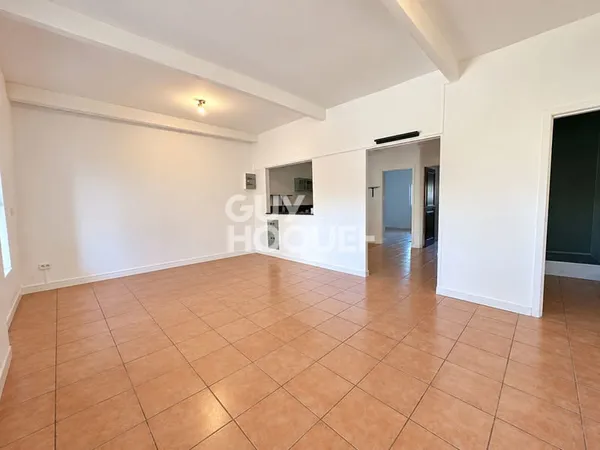Appartement T3 avec terrasse