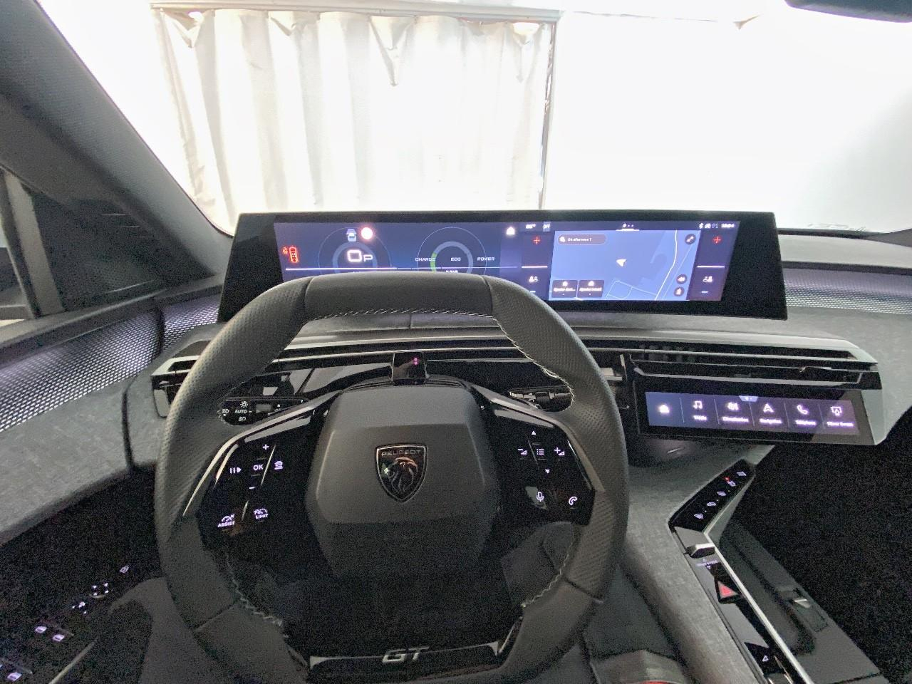 Peugeot 3008 hybrid 145 e-dcs6 gt exclusive — photo 12