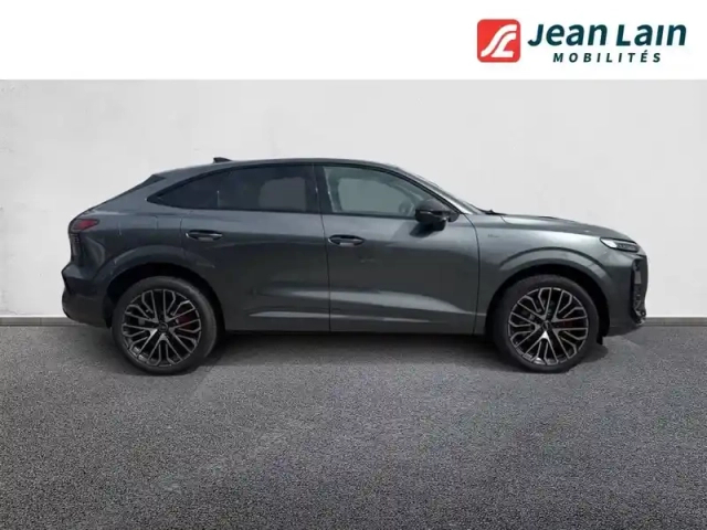 Audi Q3 sportback e-hybrid 272 ch s tronic 6 — photo 4