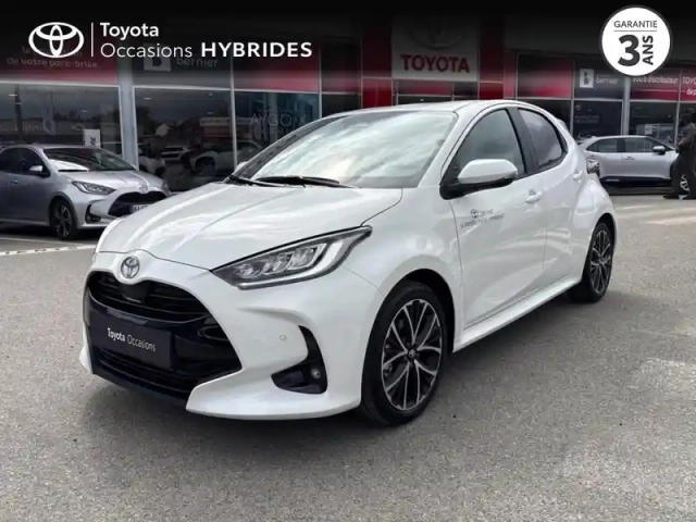 Toyota Yaris 116h design 5p my26