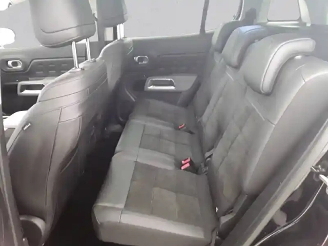 Citroën C5 Aircross hybride rechargeable 225 e-eat8 — photo 12