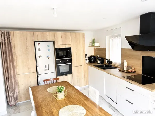 🏡 Maison rénovée 65 m² + cour - Centre Vertaizon - Aucun travaux