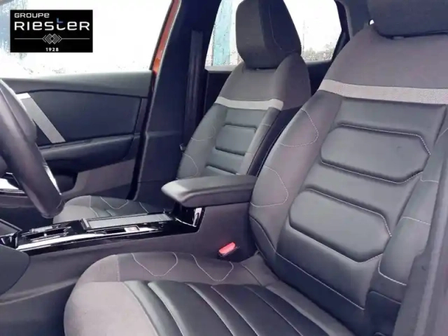 Citroën C4 puretech 130 s&amp;s eat8 — photo 43